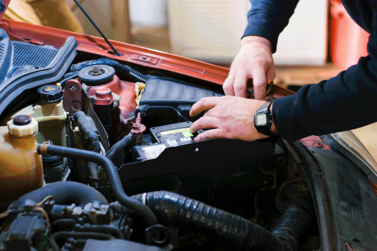 Nahaufnahme Batterieeinbau